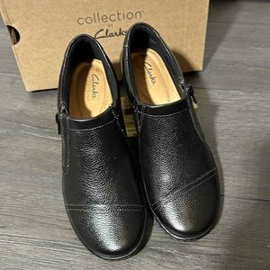 Collection Clarks Cora Ginny Cushioned Zip Loafers Flats